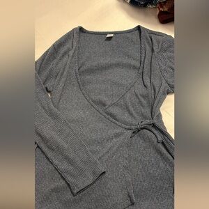 Old Navy Crosstie blue long sleeve shirt size large